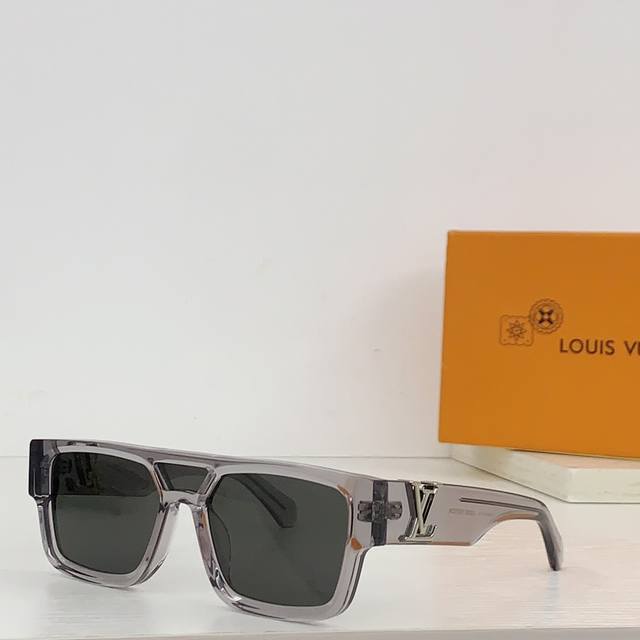 Louis Vuitto*Model Z2062Wsize 53口19-145